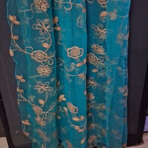 Elegant Floral Embroidered Scarf - Teal and Gold